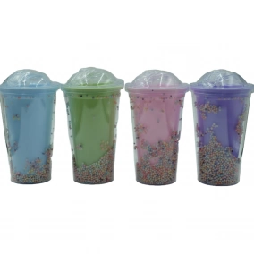 Set de Vasos Acr�licos Con espuma con Tapa